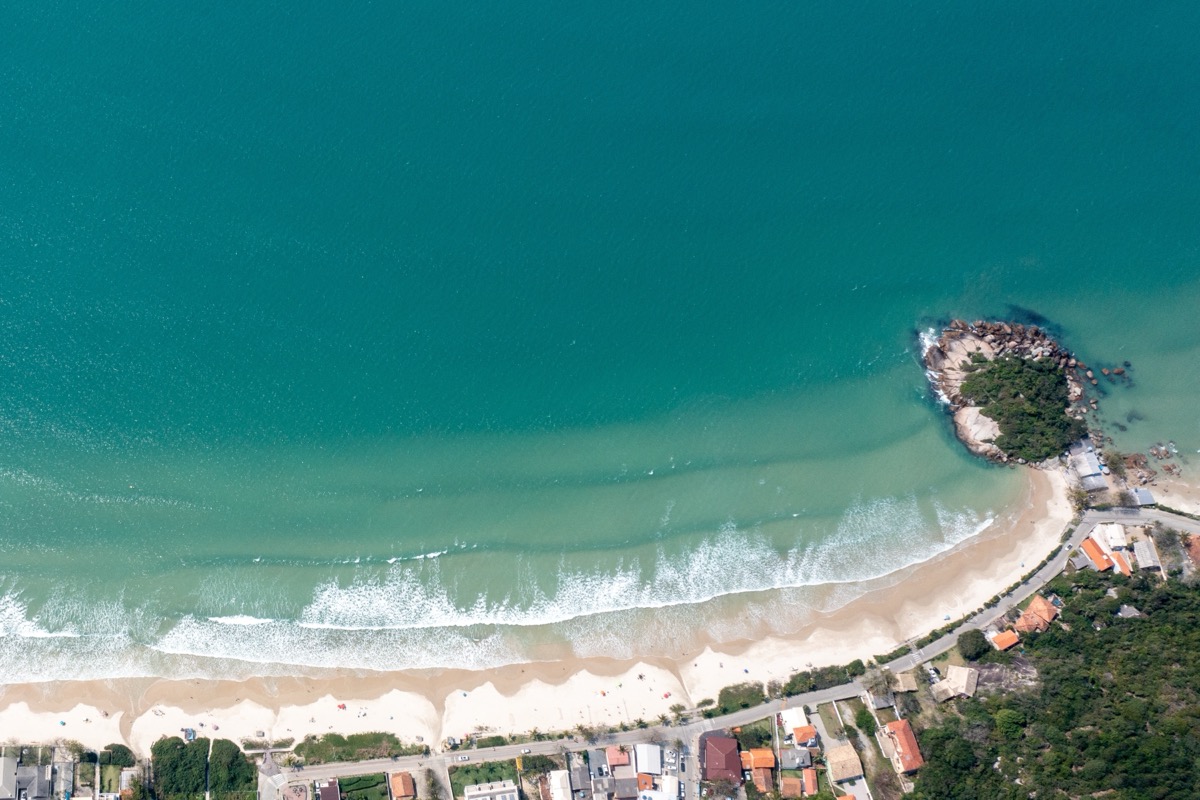 Praia de Bombas, foto de capa