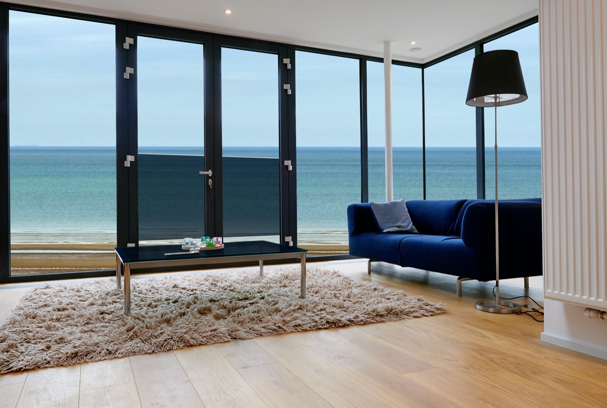 Apartamento frente mar na Barra Sul, foto de capa