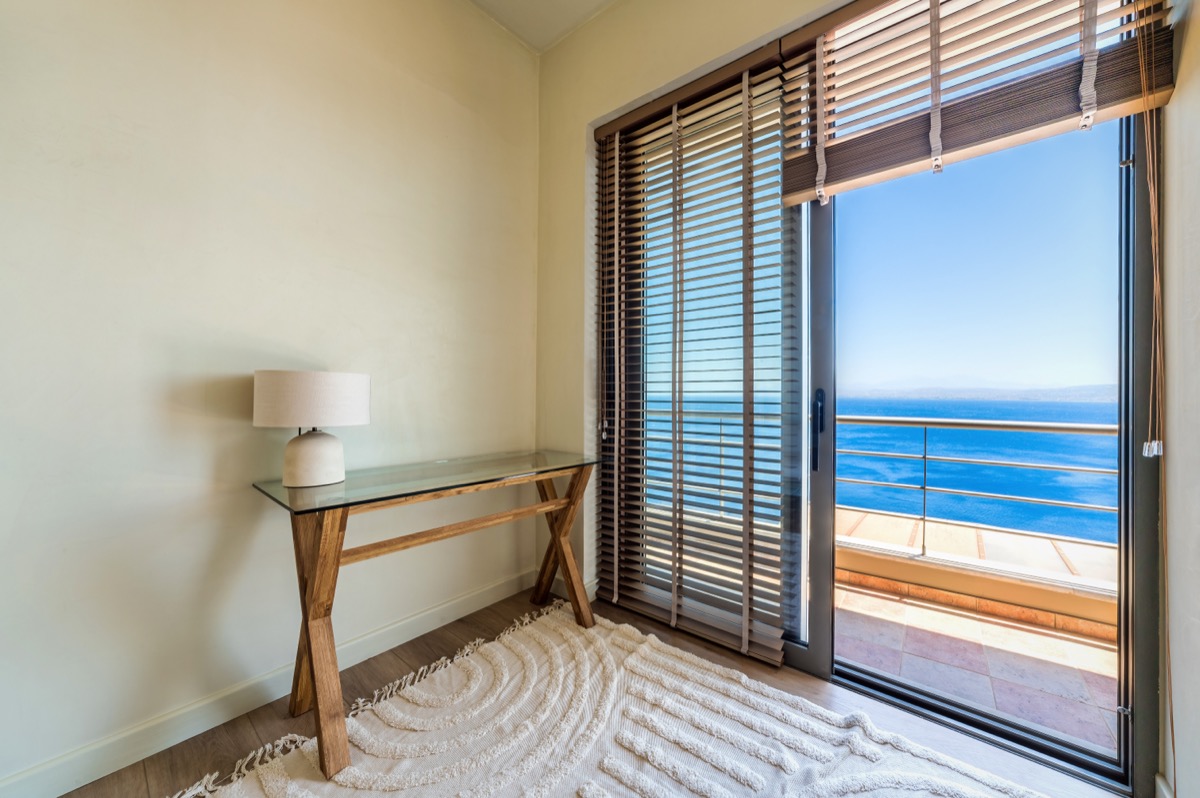 Apartamento na Meia Praia, foto de capa