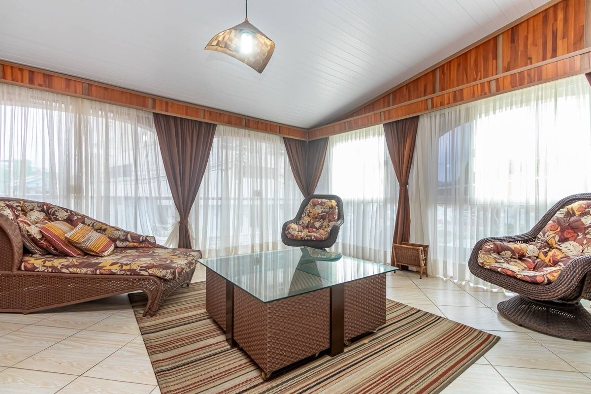 Casas: Casa com piscina e spa na Vila Real
