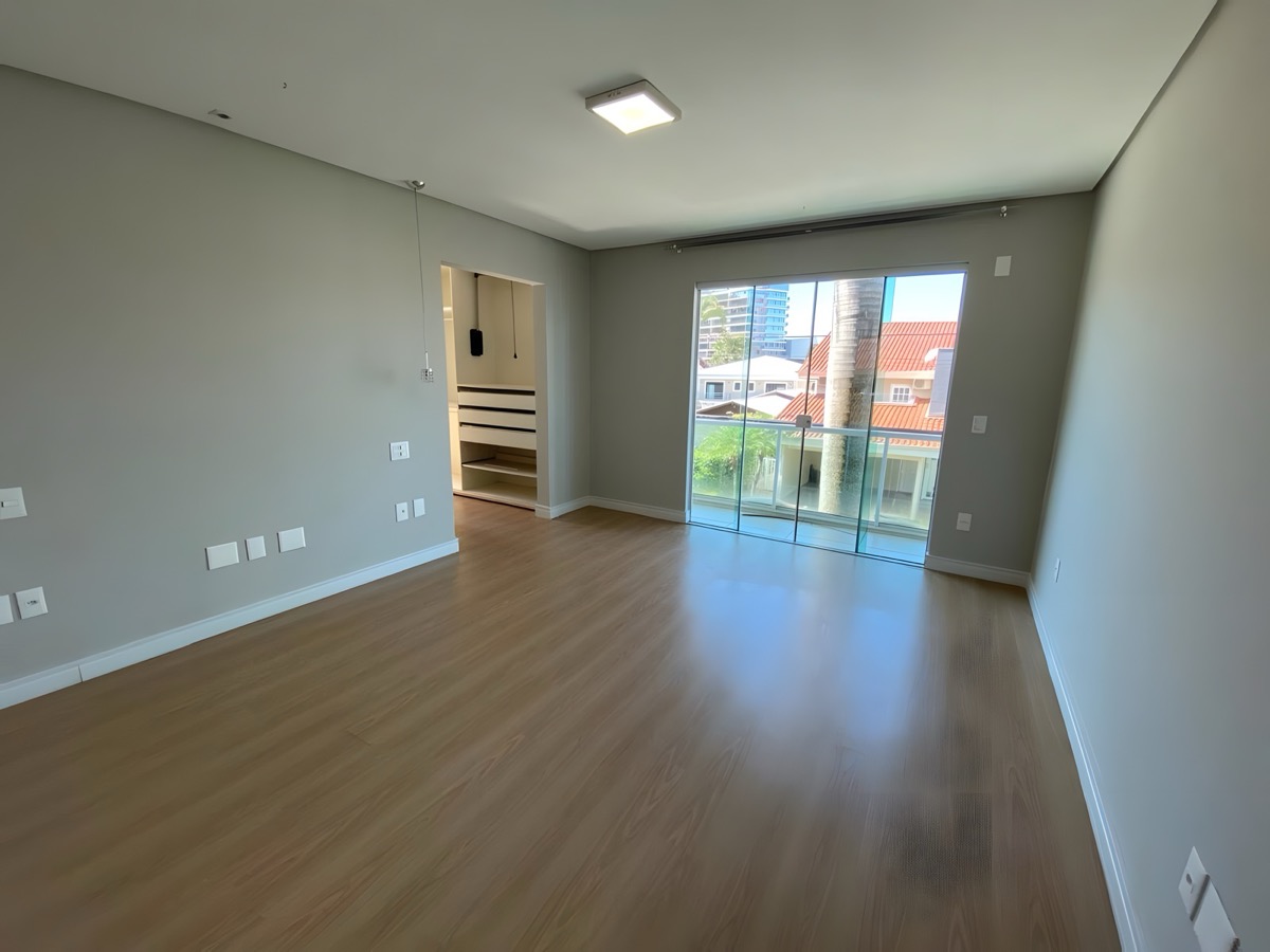 Casa em condomínio fechado nos Estados, foto 23 de 46